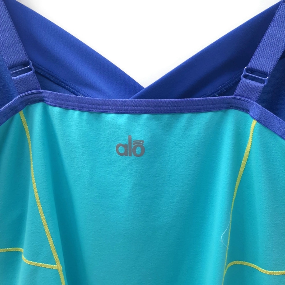 Alo Yoga Coolfit aqua athletic tank medium - Picture 6 of 10